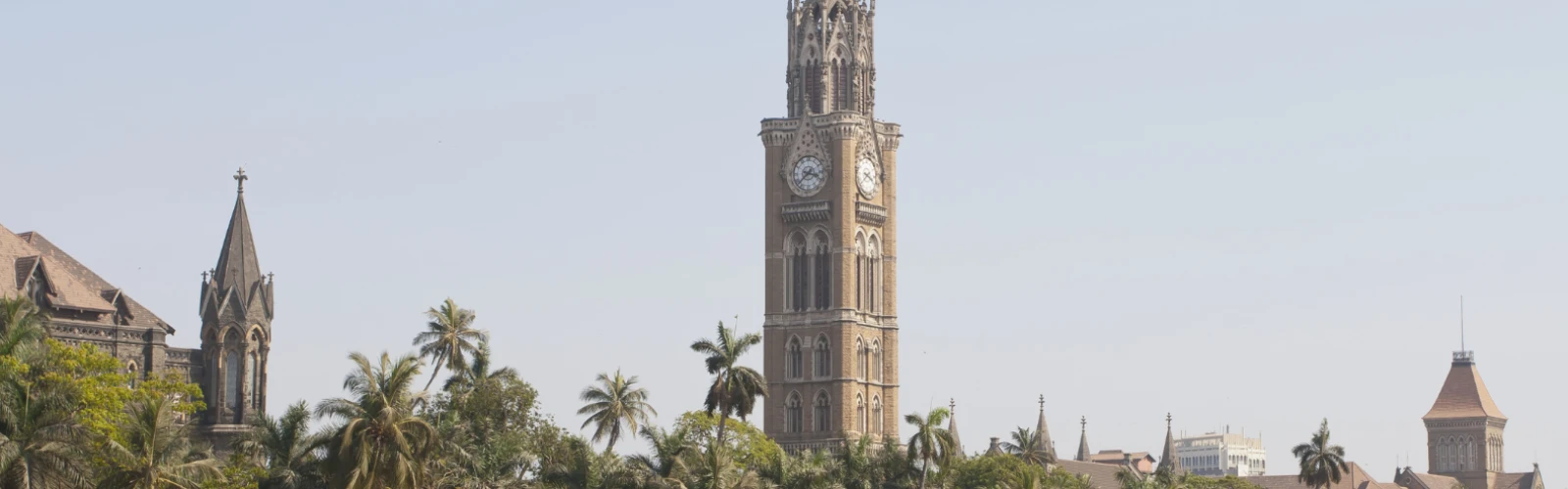 Rajabai Clock Tower: Mumbai’s Gothic Landmark You Can’t Miss