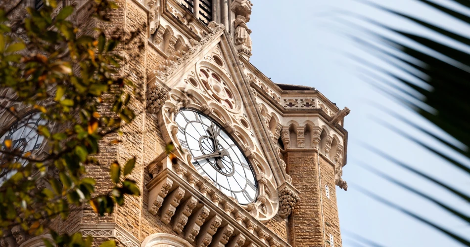 Rajabai Clock Tower: Mumbai’s Gothic Landmark You Can’t Miss
